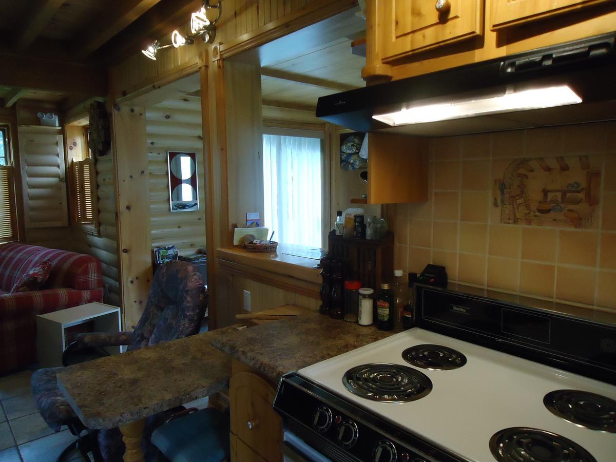 Chalet Saint-Thomas Л'Анс-Сен-Жан Экстерьер фото