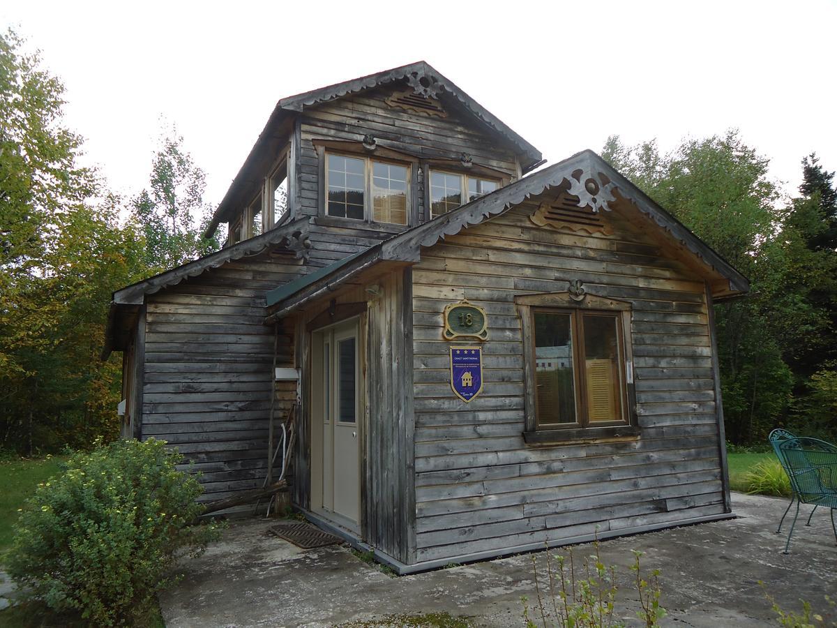 Chalet Saint-Thomas Л'Анс-Сен-Жан Экстерьер фото